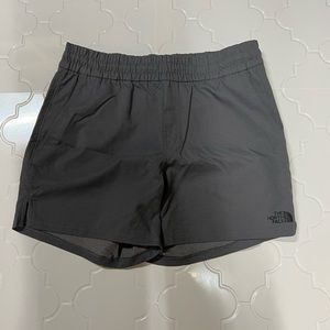 Grey lightweight shorts NorthFace